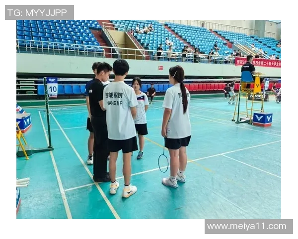 成都羽毛球队挑战赛背后的成长历程与奋斗精神分享