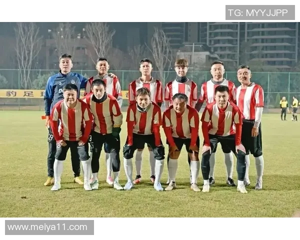 成都足球队逆袭之路揭秘：从低谷到大满贯的辉煌蜕变之旅